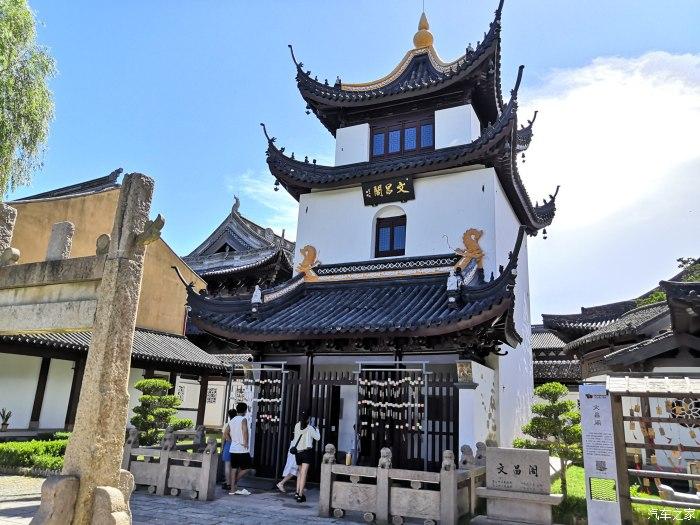 社论丨以奋斗赢得更加光明的前程——热烈祝贺自治区十四届人大二次会议胜利闭幕